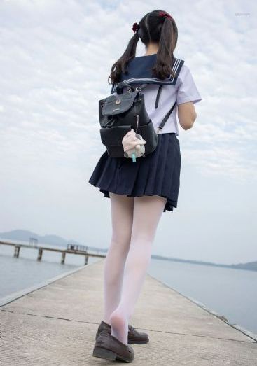 图书馆彼女