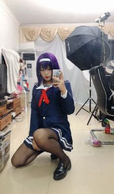 天降女子从2楼掉了下来樱花未增