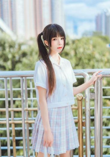 远古粗壮h灌满3p